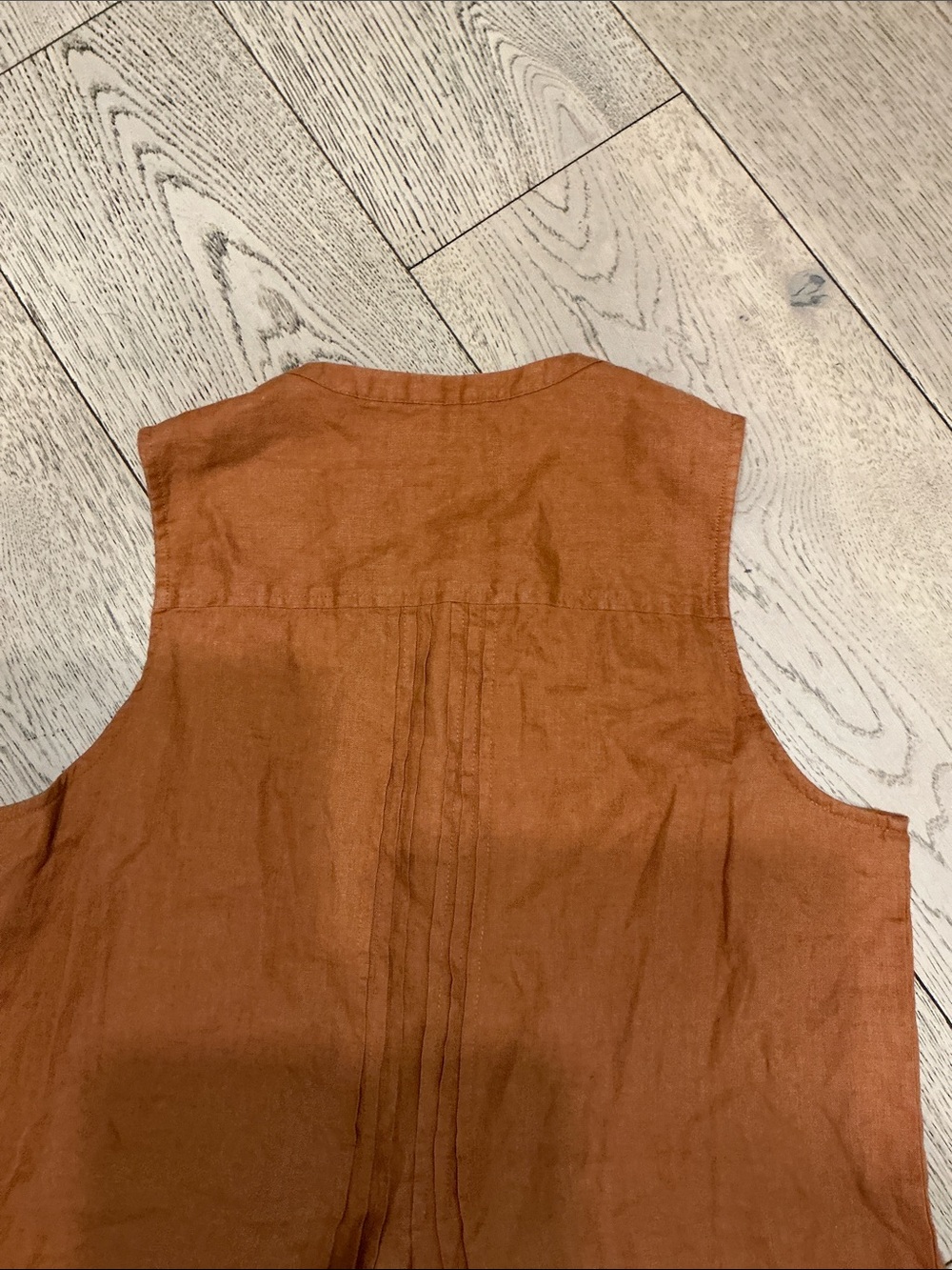 Quince copper linen sleeveless dress. Medium. Pin tucking on front + back. Cute! - Picture 6 of 6